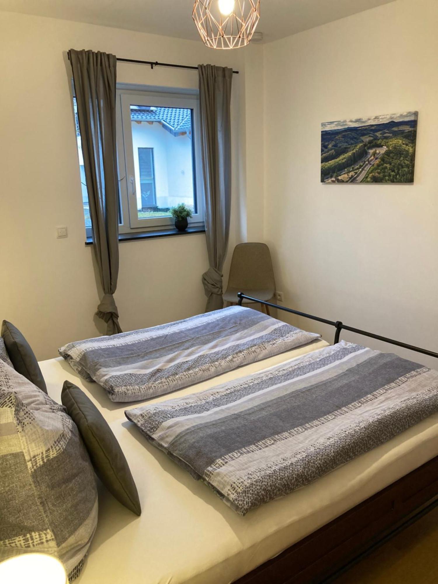 Ferienwohnung Am Hochkelberg Bereborn Luaran gambar